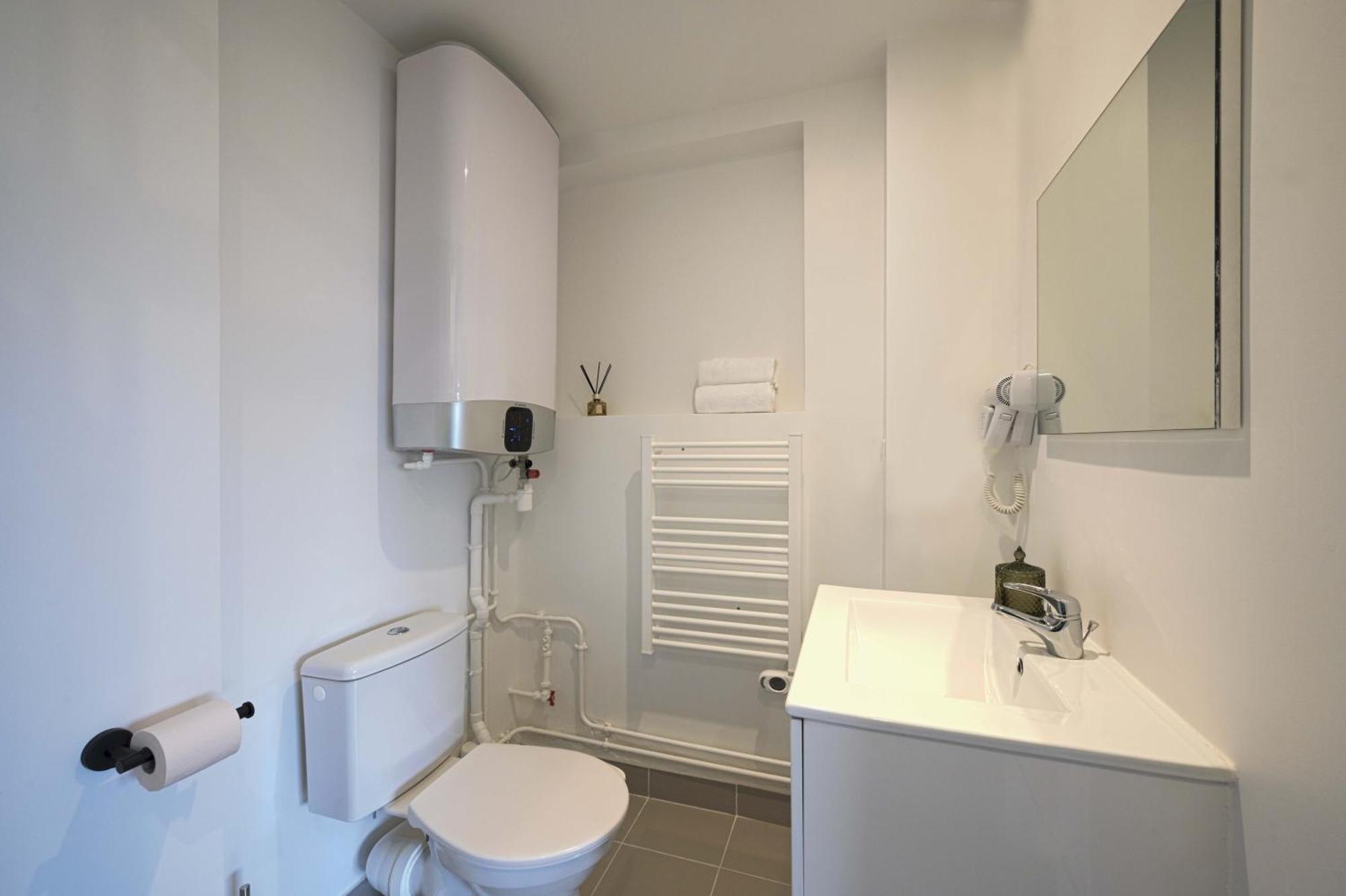 Modern Bright Apartment In Appart'Hotel Saint-Maur-des-Fosses Bagian luar foto